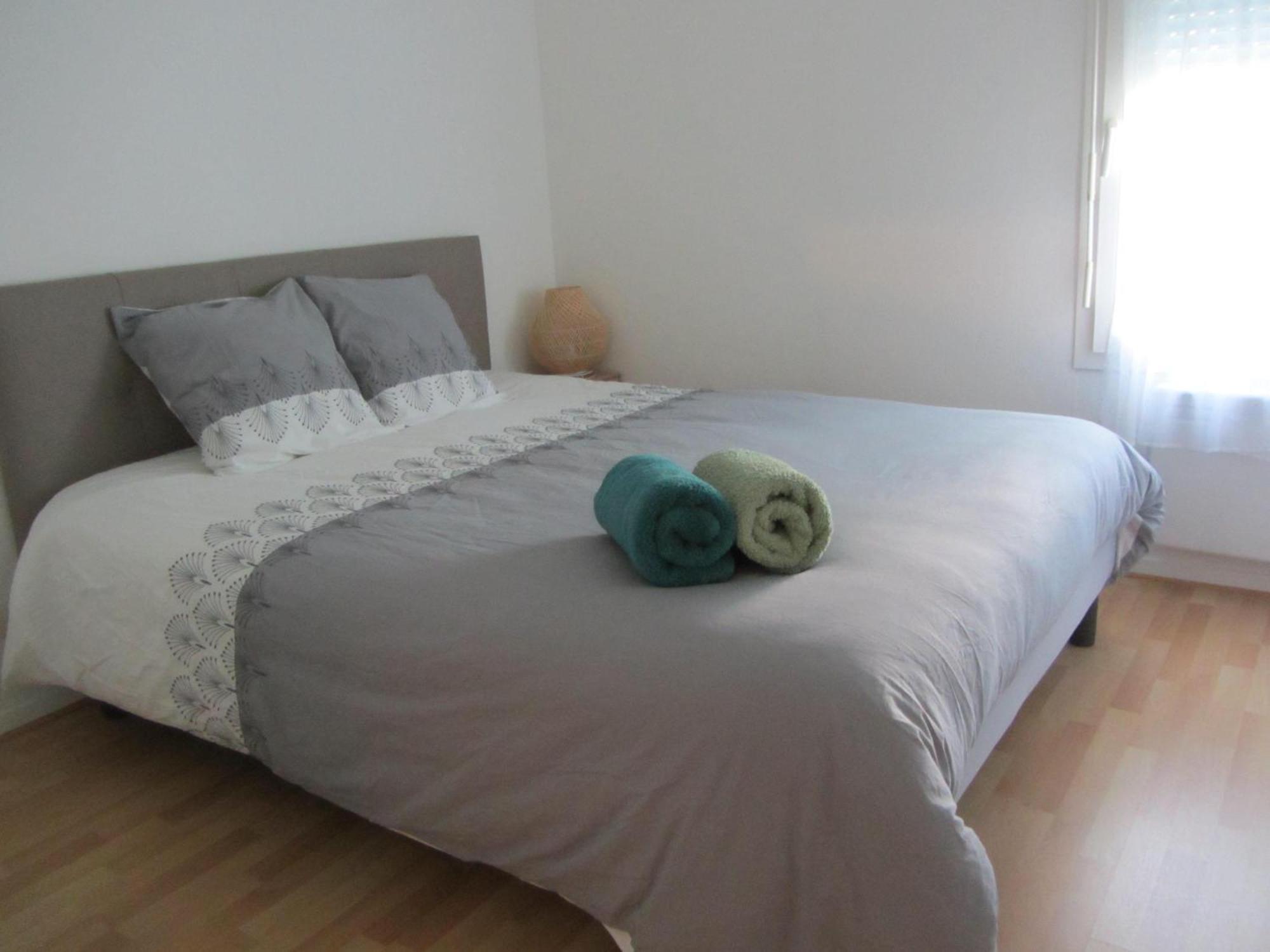 T2 36 M2 Pres Du Lac, Parc 55 Hectares Accessible A Pied ! Bergerac Ngoại thất bức ảnh